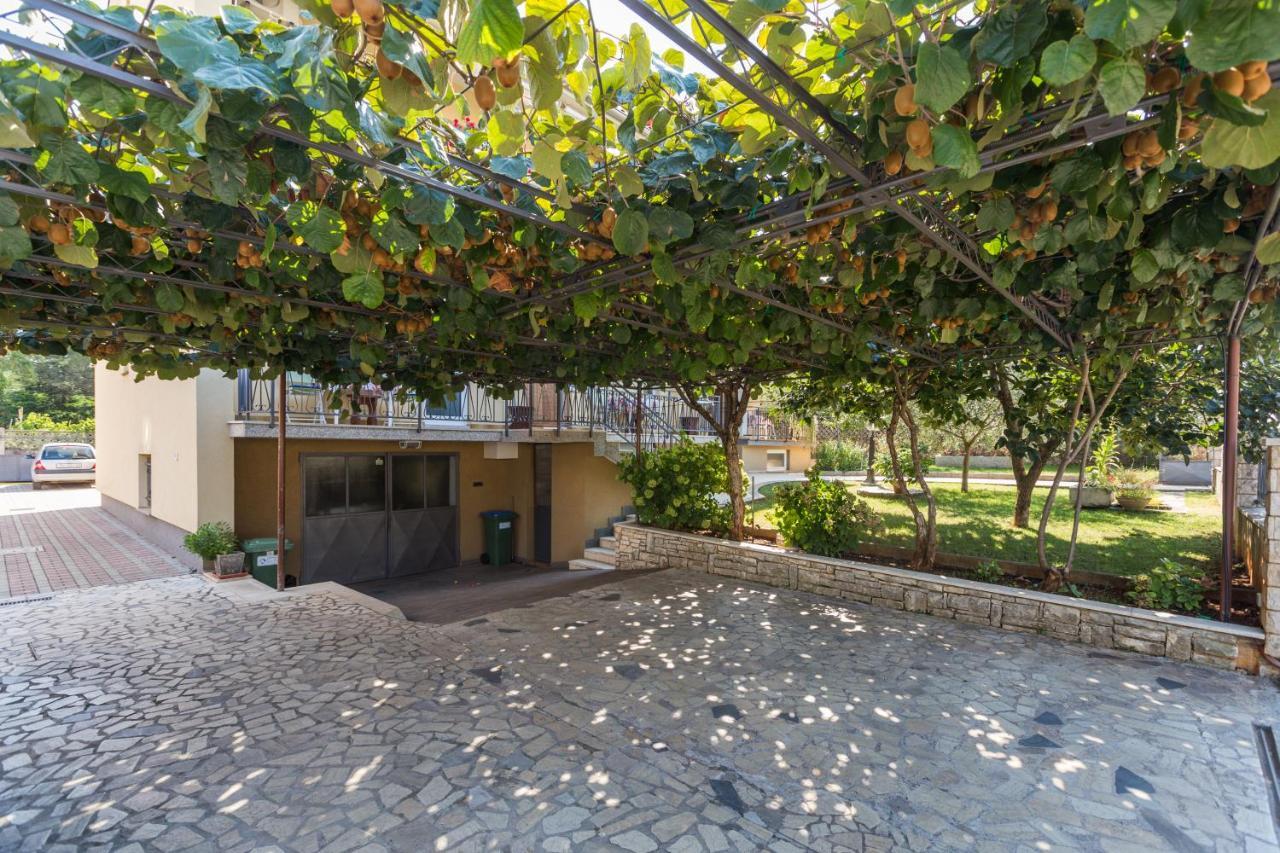 Apartments Maria Poreč Exterior foto